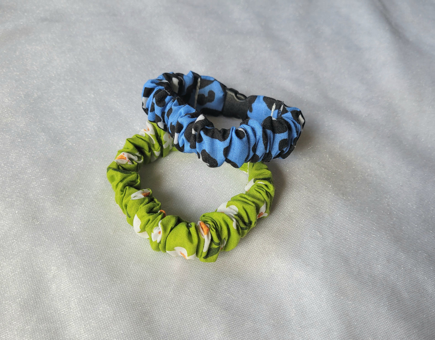 Blue Leopard/Green Floral Breastfeeding Clips