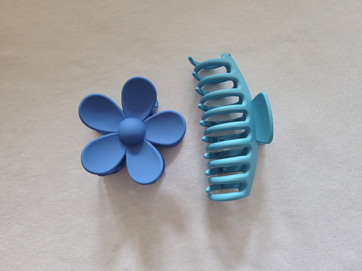 Blue Claw Clips